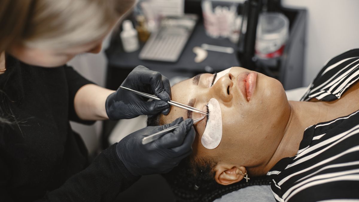 Eyelash Extension: Should you really invest in them?