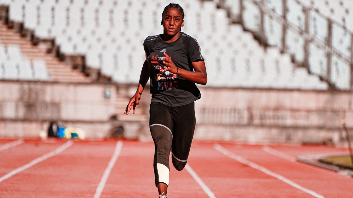 What to Wear If You Have an Athletic Body Type: Flattering Outfits to Show Off Your Toned Physique