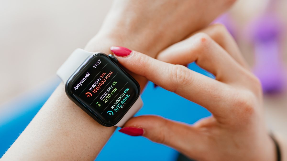 What to look for in a Smartwatch before investing in one?