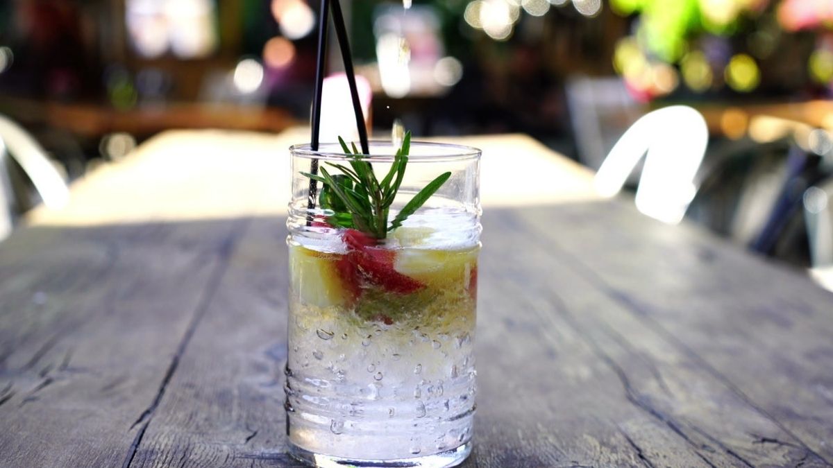 Try These Detox Drinks to Improve Your Health and Wellbeing